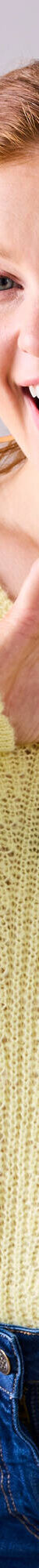 Pull col V, maille anglaise toucher doux (jaune pâle) Pull col V, maille anglaise toucher doux (jaune pâle)